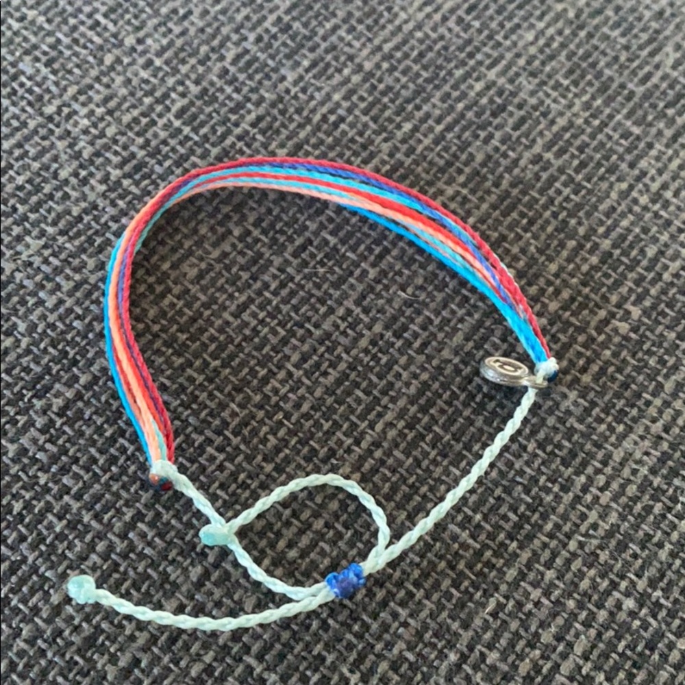 Pura Vida Riptide bracelet
